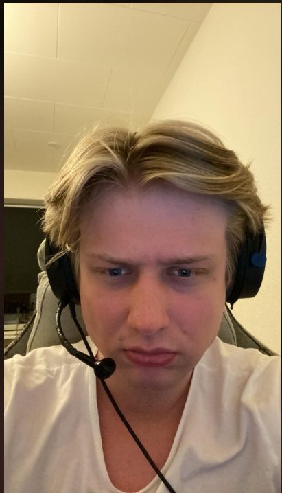 MrSchnack_'s tweet photo. @VsterCS2 Very nice guy! https://t.co/WkzCV4AETb
