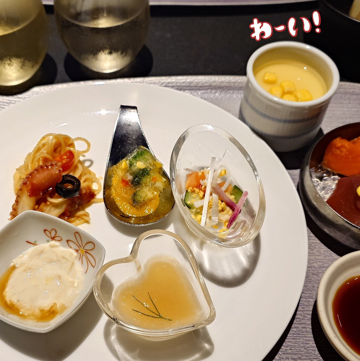 ahiko1966's tweet photo. @Better1122 3杯いただきました😋
12個食べるのがミッションだったのだけど無理🤣 https://t.co/pdQVSu78B5