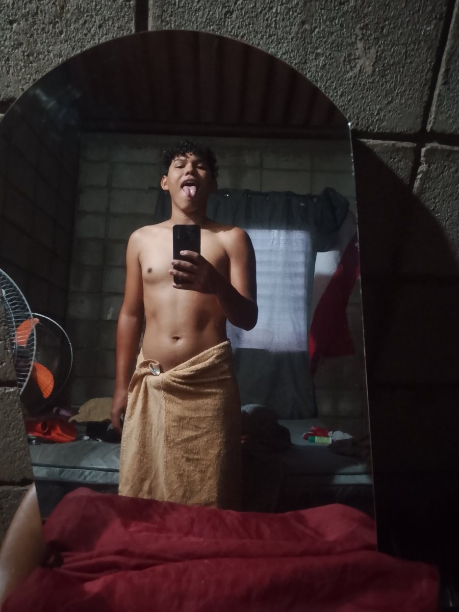 yordan pacheco 🇭🇳🥵🥵 tweet media