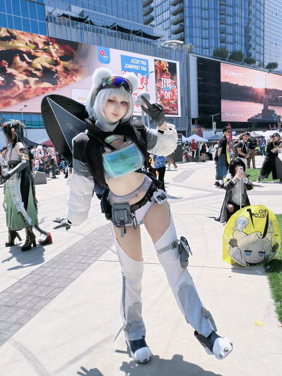 blupichi's tweet photo. Snowshine ❄️🩵 #endfieldax2026 at the Endfield meetup! https://t.co/IVs69yF5RE