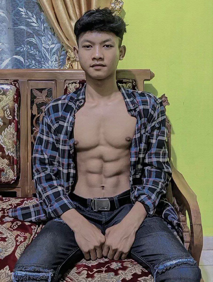 offeragc110's tweet photo. Location-(BKK)🇹🇭Now❗
Role-Top Only🍆
Age-24y💢

🇹🇭 Offerခေါ်ချင်သူများTelegram
{🇹🇭 Agency~Channel}တွင်
သူတို့ရဲ့{Phone☎/Line App}နဲ့ပုံ/Vedioအချက်လက်အစုံတင်ပေးထားတာမလို့ဝင်ကြေးသွင်းပြီးချိတ်လို့ရပါပြီ👥🤗

Link👉 https://t.co/K2Ek7DMvUZ

❗ရှာမတွေ့ရင်👆🏻{Link}👆🏻ကိုနိပ့်❗ https://t.co/LCHgrpVsSX