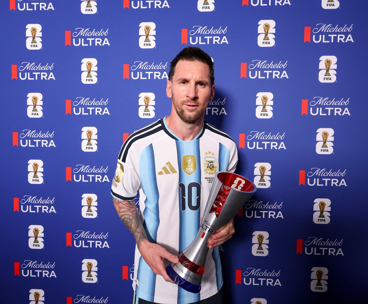 lnstantFoot's tweet photo. 🏆 vs Algérie
🏆 vs Autriche 
🏆 vs Cap-Vert
🔝 Meilleur buteur de la Coupe du Monde (7 buts)

Tout ça à 39 ans. 🐐🇦🇷 https://t.co/6Wf5rDCV2K