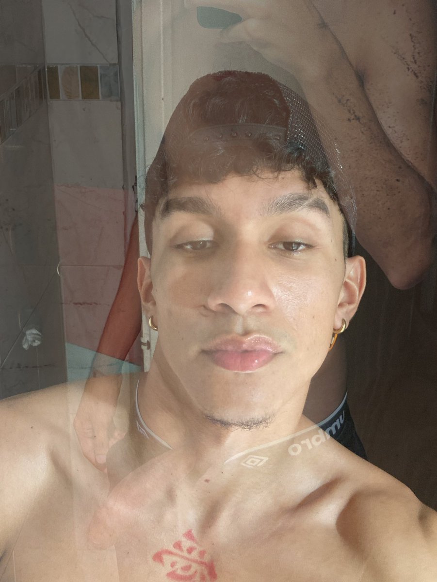 Drakebriel's tweet photo. Claramente así no era🤓☝🏼 https://t.co/Xgye0tOiUr