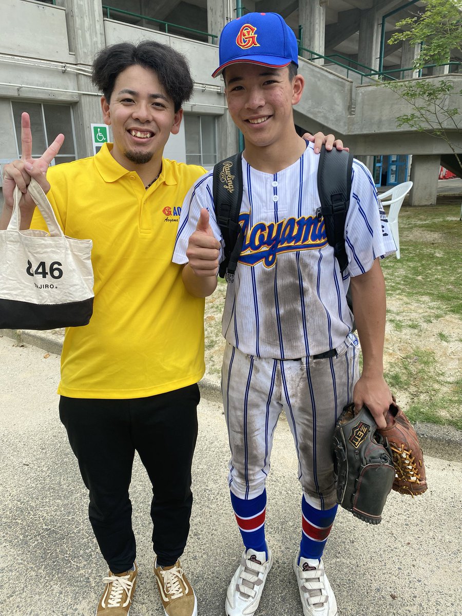 ryoryuki9453's tweet photo. 10年ぶりの初戦突破おめでとう。
1年生軍団がプロ注目の投手に食らいついて、5点取って勝つ瞬間なんか見られへんぞ。 https://t.co/eidvJlndKq