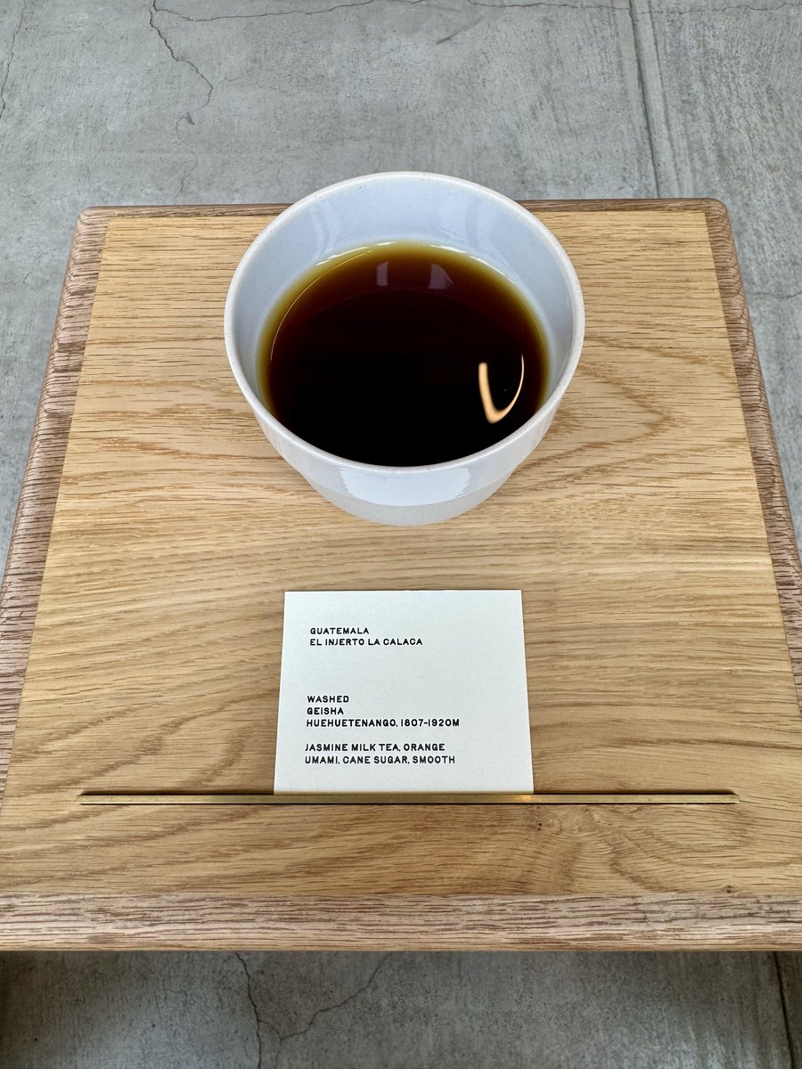 nejikuman's tweet photo. #コーヒー
#leavescoffee
LEAVES COFFEEさんでグアテマラ🇬🇹ゲイシャいただきます😋空いててのんびり美味しいコーヒーをいただけました☕️ https://t.co/ElvPiqBOiS