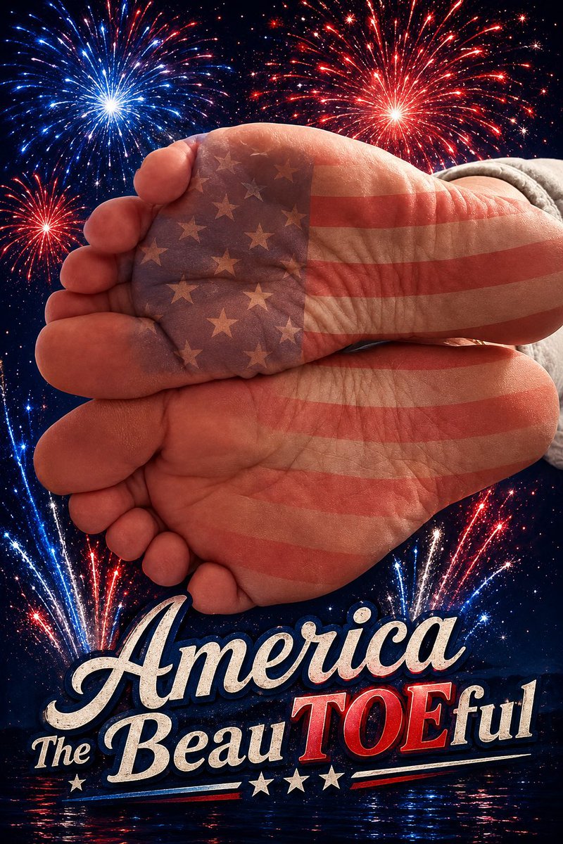 CTootsies7's tweet photo. The best fireworks! #SummerOfSoles 👣💋 https://t.co/kkQtK52Vlt