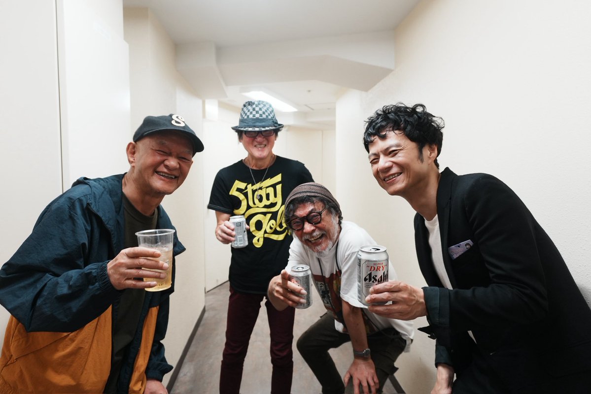 reitaro_jp's tweet photo. #奇妙礼太郎武道館 

#有山じゅんじ 
#内田勘太郎 
#木村充揮 https://t.co/TWqlWXBFQx