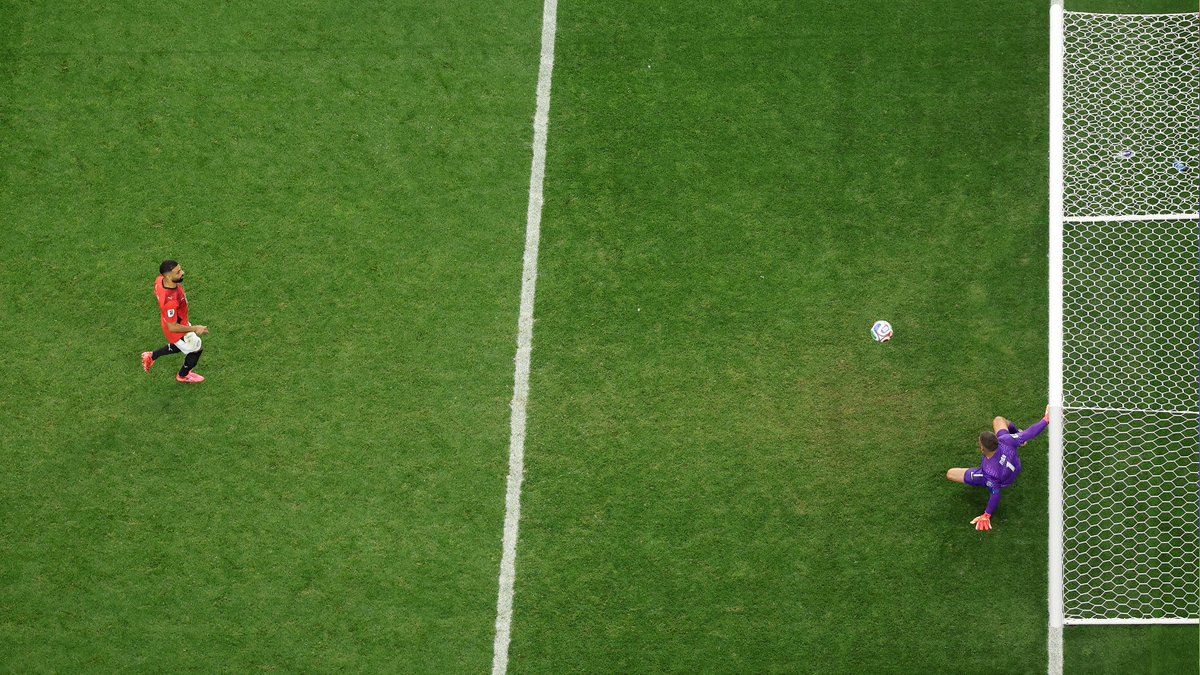 fifaworldcup_ar's tweet photo. هدوء وإبداع 😮‍💨

#FIFAWorldCup https://t.co/ny9d1loMuy