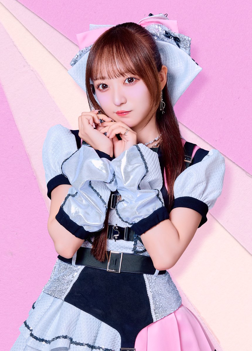 roughlaugh_o's tweet photo. 𐔌 🎀 𝑵𝒆𝒘 𝑽𝒊𝒔𝒖𝒂𝒍 .⋆🎀 𐦯

🩷日比野芽奈 @hibino_meina 

2026.7.24 Release ♡⸝⸝꙳
ラフ×ラフ 17th Digital single

「なんとかなるなる Laugh &amp; Smile」

#ラフラフ https://t.co/svpEsCSKRv