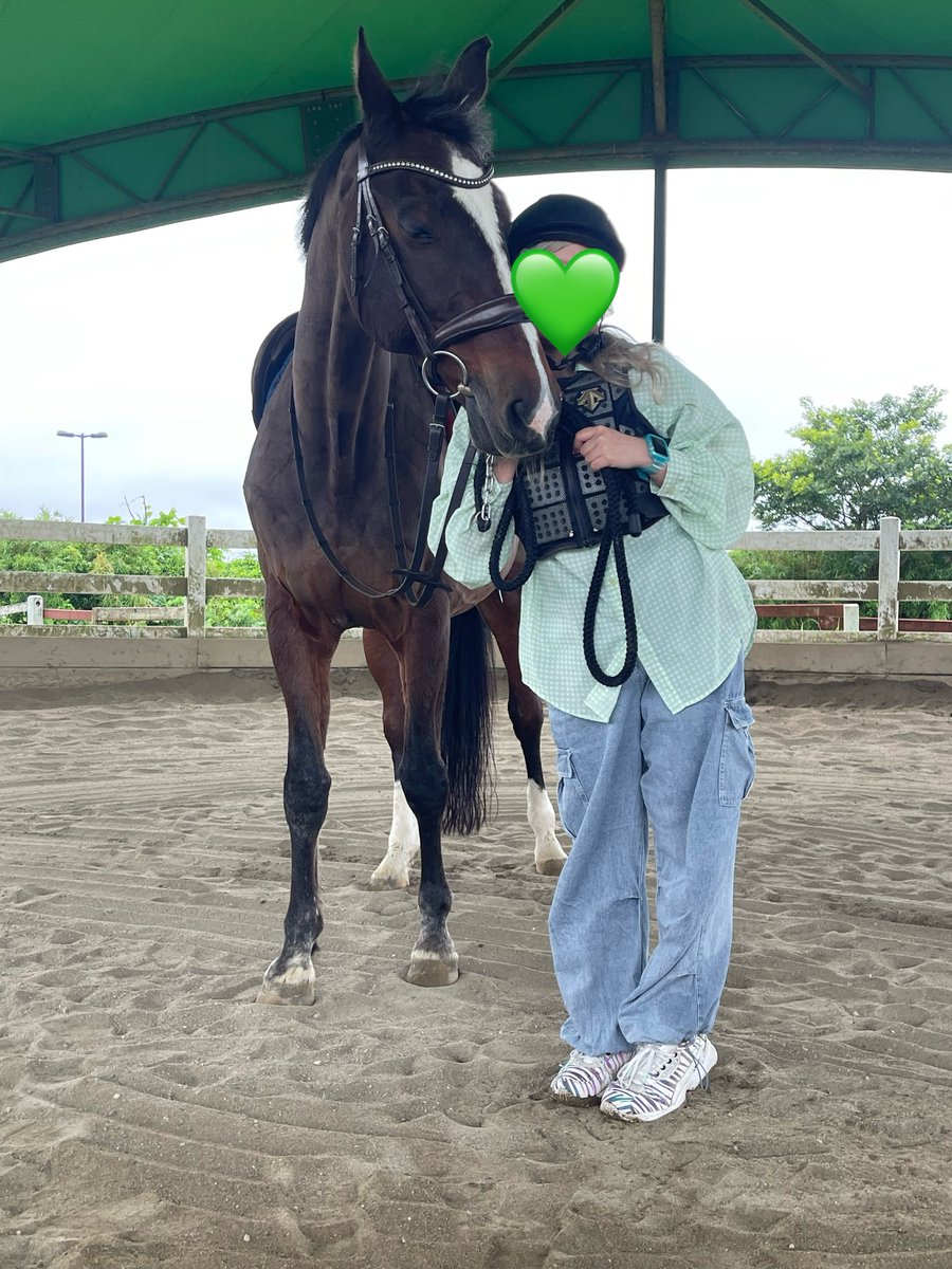 _rakippp's tweet photo. 雨の日サービスということで、贅沢すぎる、コウポウを横並びでお写真撮らせて頂いちゃいました😭✨✨✨シャワーのお部屋はいつもダニちゃんの場所らしくて滅多にコウくんとポちゃんが並ぶことないって言ってた〜🥺
#ポウナム
#コンドルセット
#アオラキファームあるふぁ
#アオラキfamily倶楽部 https://t.co/AdF2Bo8T1i