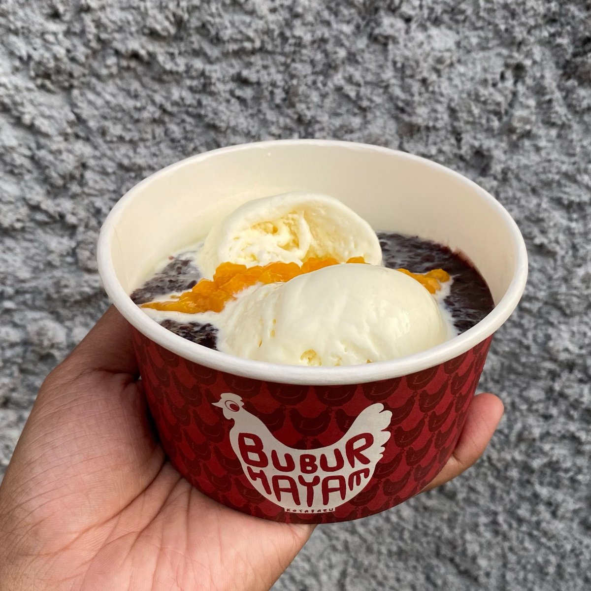 buburhayam's tweet photo. Siang siang gini butuh yang seger seger tapi ngenyangin juga 🤩 https://t.co/awU3p7stwd