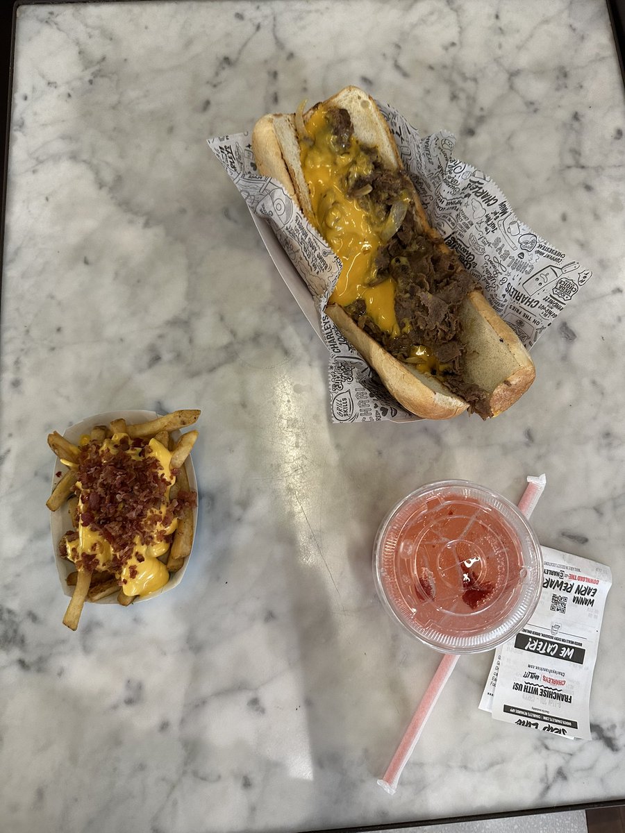 _Scrlin's tweet photo. Devoured. https://t.co/mGvPfGLtce