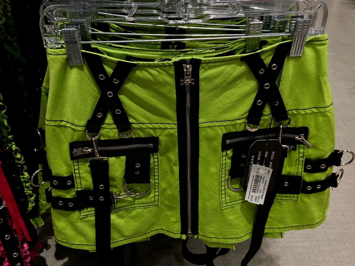 bab0oshk44's tweet photo. TRIPP clothes https://t.co/MM8oq0mmaq