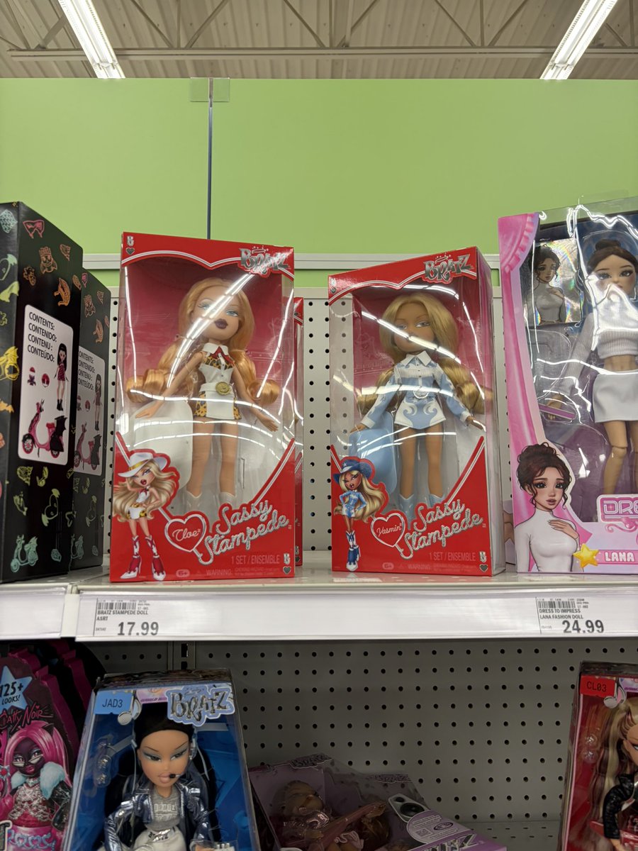 rolycolys's tweet photo. Other Meijer finds https://t.co/u74GX1dy8u
