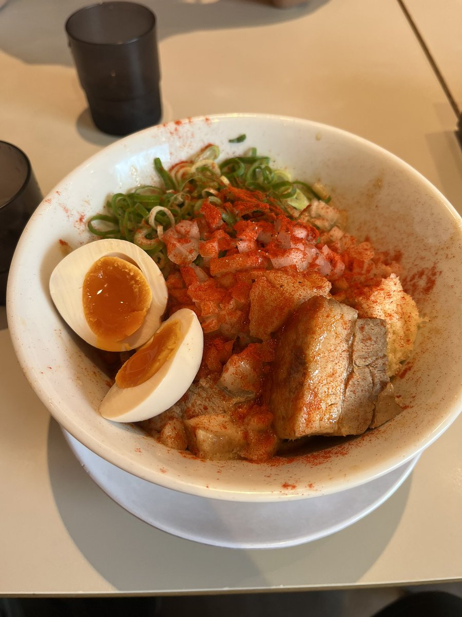 jmrikko's tweet photo. キラメキノトリでGTM食べた https://t.co/IPct63Wqd8