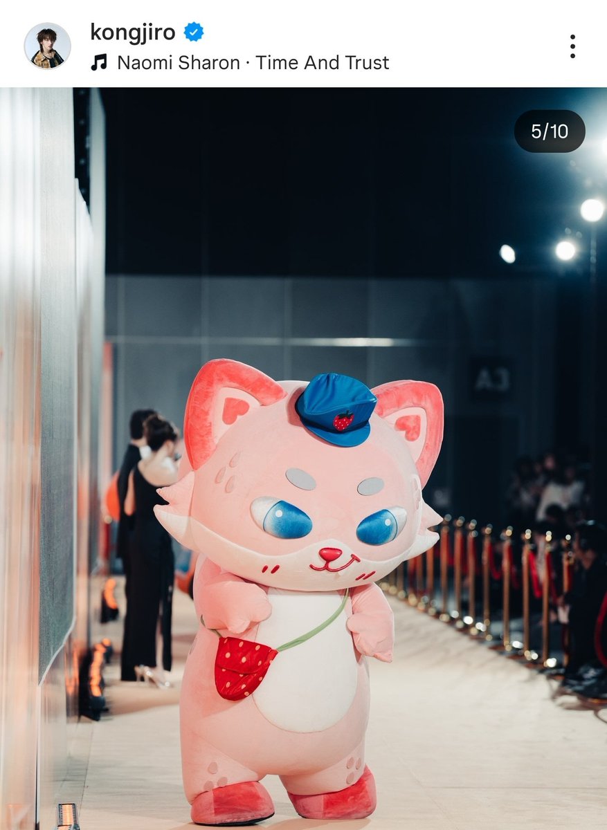 Ilhavetosaythat's tweet photo. ใครได้ยินชั้นบ้าง ชั้นกำลังร้องไห้😭😭😭😭😭😭😭😭😭😭😭😭 พวกนางรักลูกจัง ไม่คิดว่าพวกนางจะเลี้ยงลูกเป็นอะ 5555555 ฮือแแๆๆๆๆๆ😭😭😭😭😭 https://t.co/ITdEJL7XsO