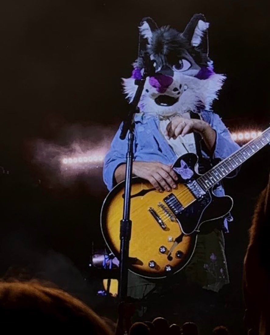 KahanArchive's tweet photo. 🚨| Noah’s phone call tonight in Pittsburgh was him finding out that furries aren’t inherently a sexual group

“Ohhhhh they don’t have sex— or not necessarily*. Okay……well that’s good to know” https://t.co/pdnb5GYXNr