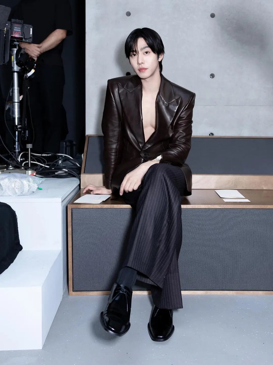AhnHyoSeop417's tweet photo. #Repost @thestarlithofficial
[#안효섭]

Paris, June 2026

Saint Laurent

Men's Summer 2027

by Anthony Vaccarello

Ahn Hyo Seop attends the presentation, embodying Saint Laurent's timeless elegance with a refined and effortless presence.

@ysl
@anthonyvaccarello

Editorial by THE STARLITH

#AHNHYOSEOP
#안효섭
#YSL
#TheStarlithCo