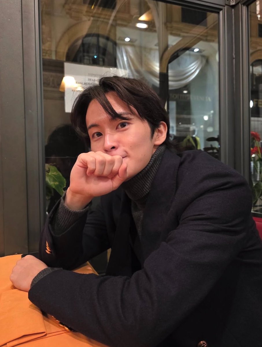 lnwmarkza55's tweet photo. คือมุมถ่ายรุปพวกนี้ แบบวัสดุแฟนหนุ่มในไอจีสตอรี่จิงๆอะ5555555555 แบบเธอ มองกล้อง เขาก้จะแบบถ่ายเราลงสตอรี่อีกละ คือไปกินข้าวกับคนในไอจีประมาณ12345718119 แอค https://t.co/d7qS4lpQhb