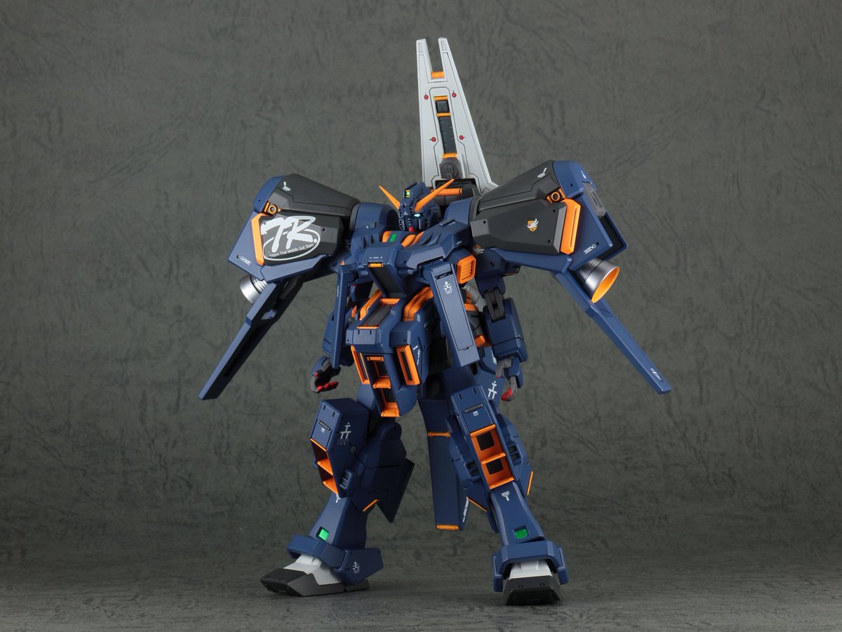 plamon310's tweet photo. HGガンダムTR-1ヘイズル改 
イカロス・ユニット装備完成しました。
中の人がユニットに埋もれているので手足延ばしました。

#イカロスユニット
#ガンプラ https://t.co/Hwp89pVFfA