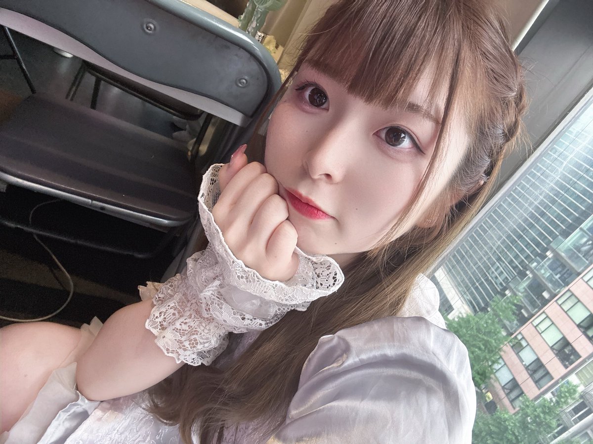 otonyan_minase's tweet photo. 7月から慣れないパソコンも頑張ってるので
みんな絶対フォローしてください🫵🏻🎭⬇️

＼＼＼@profile__error ／／／

ALT⬇️ https://t.co/igTTQtDc6e