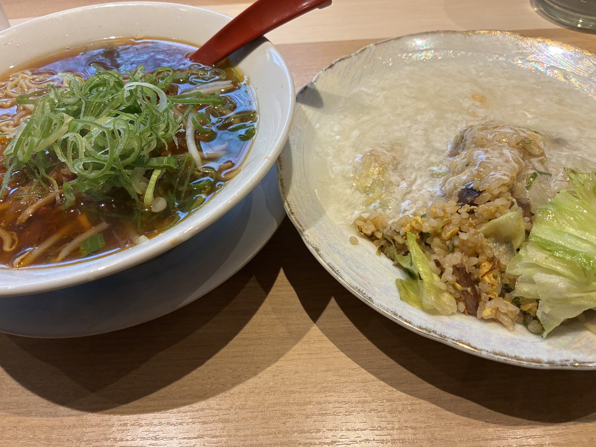 Shalli3's tweet photo. 名古屋相場白あんかけちゃーはん https://t.co/tgy6YQ7LHA
