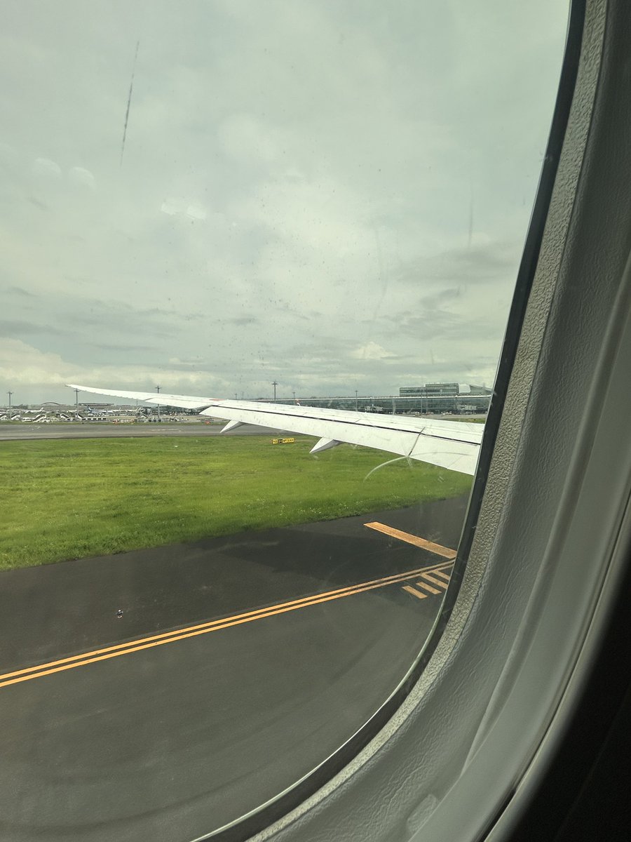 _e_p_09's tweet photo. 羽田着🛬💨 https://t.co/FOj5WG2cjh
