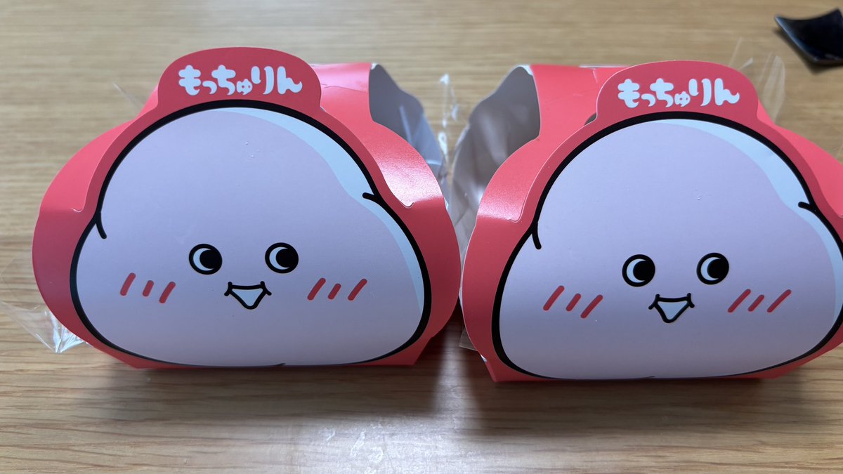 triptych_3's tweet photo. もっ https://t.co/V2wsXl7HzP