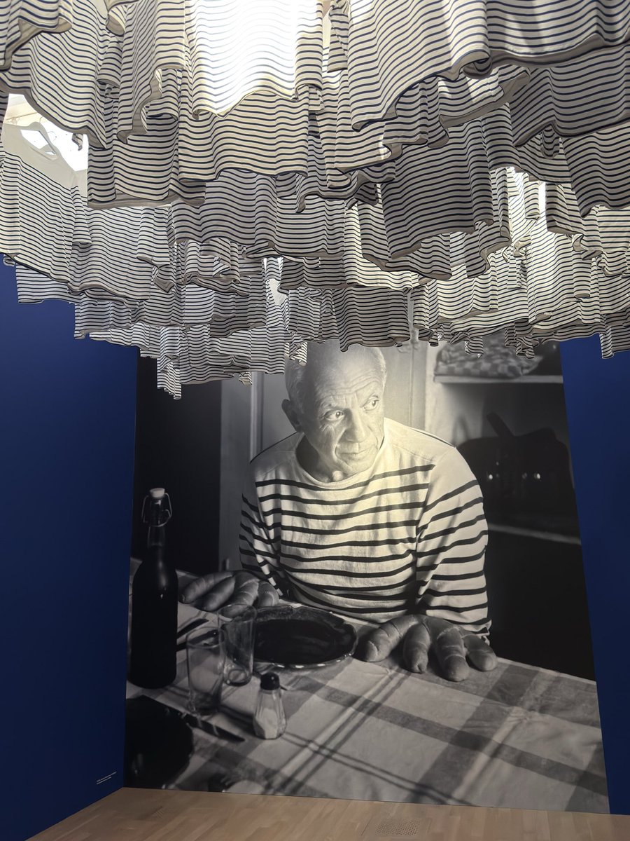 xpmiya's tweet photo. Picasso, through the Eyes of Paul Smith
良かった https://t.co/bfmH4I0jbC