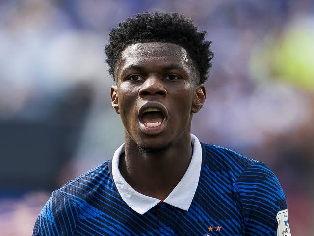 The Touchline | 𝐓 tweet media