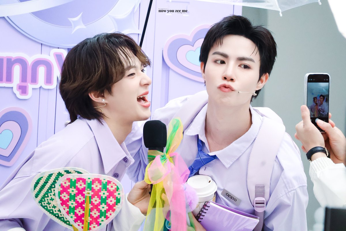 nyzeem_'s tweet photo. พึกนู่ยังเร้กอยู่มากกก 🤏🏻🥰

ZEENUNEW UNBOX OPPO
#Reno16SeriesTHxZeeNuNew
 
° ` @zee_pruk @CwrNew ~
#ZeePruk @CwrNew #ZeeNuNew ♡
📸 #nyZEEme https://t.co/MWBHNHCuRC