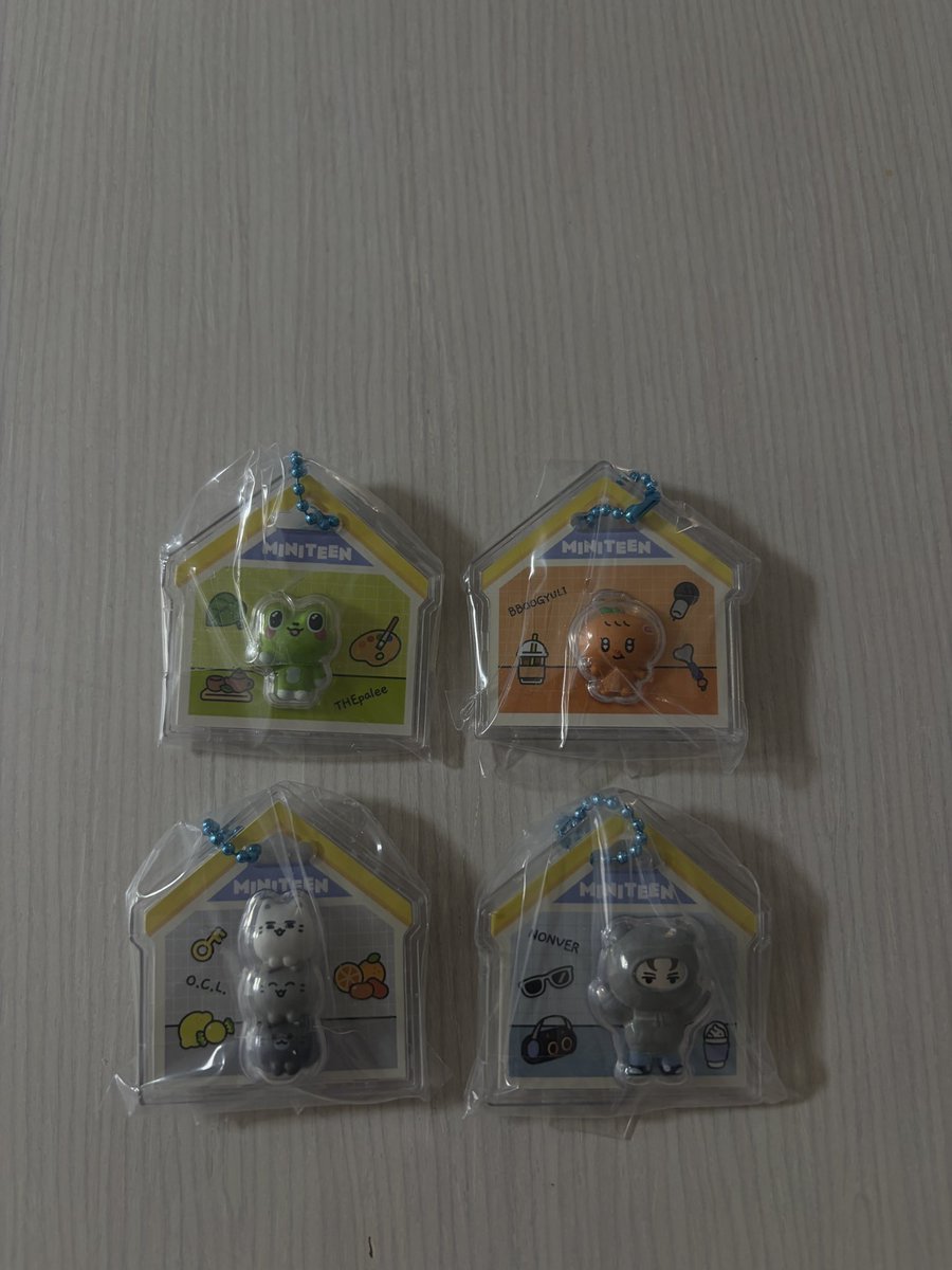 chiprunadale23's tweet photo. SEVENTEEN MINITEEN セブチ
グミ チャーム 交換

【譲】 ジュン、ハオ、スングァン、バーノン

【求】ディノ

郵送での交換希望です！
お気軽にお声掛けお待ちしております🦦 https://t.co/BAetThdEys