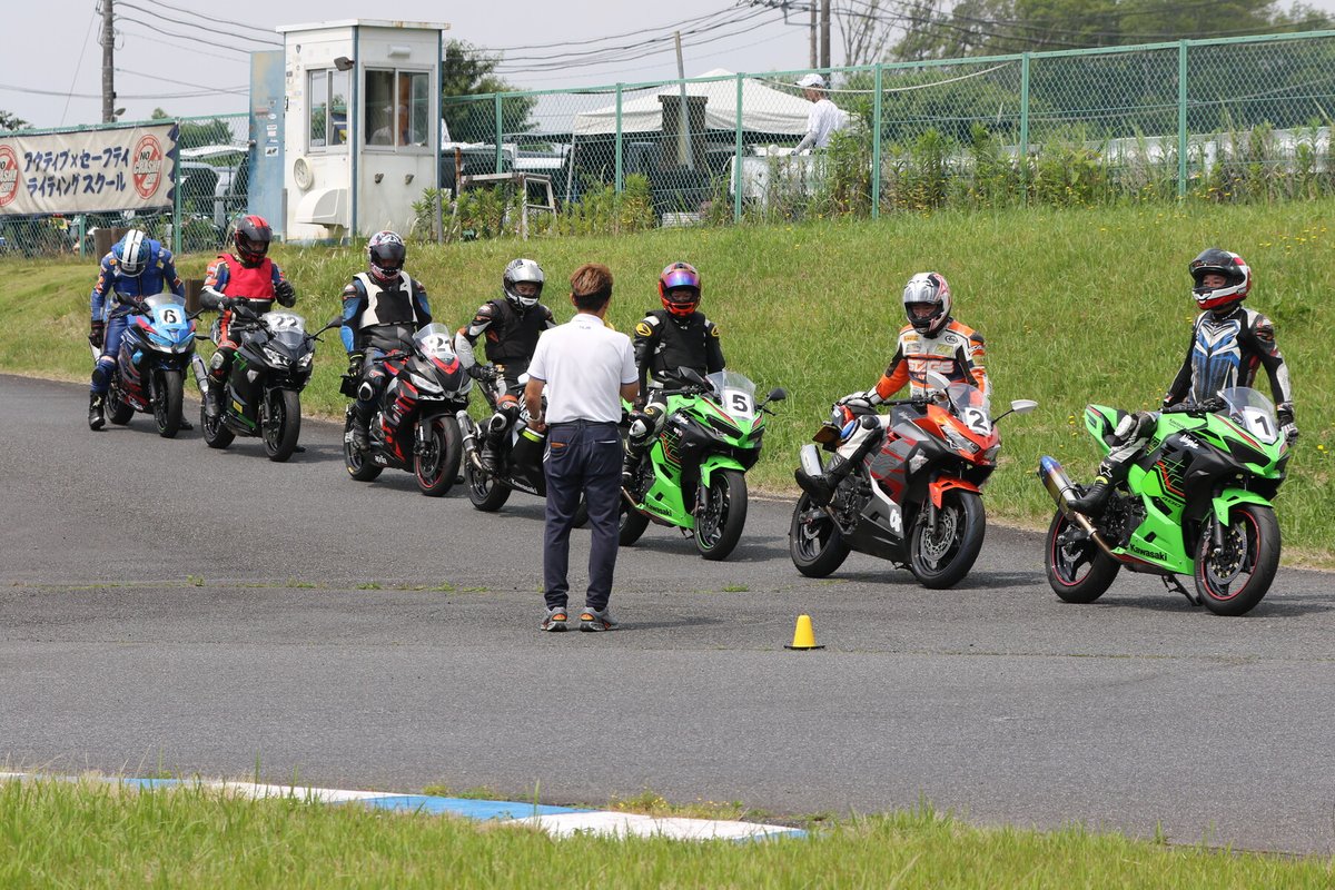 74juku's tweet photo. 【初参加モニター募集】8月30日(日)　梨本塾 トミンモーターランドに参加してみませんか？
https://t.co/OeWkkODFaK　バイクスクール走行会 https://t.co/PZFGY6F9fa