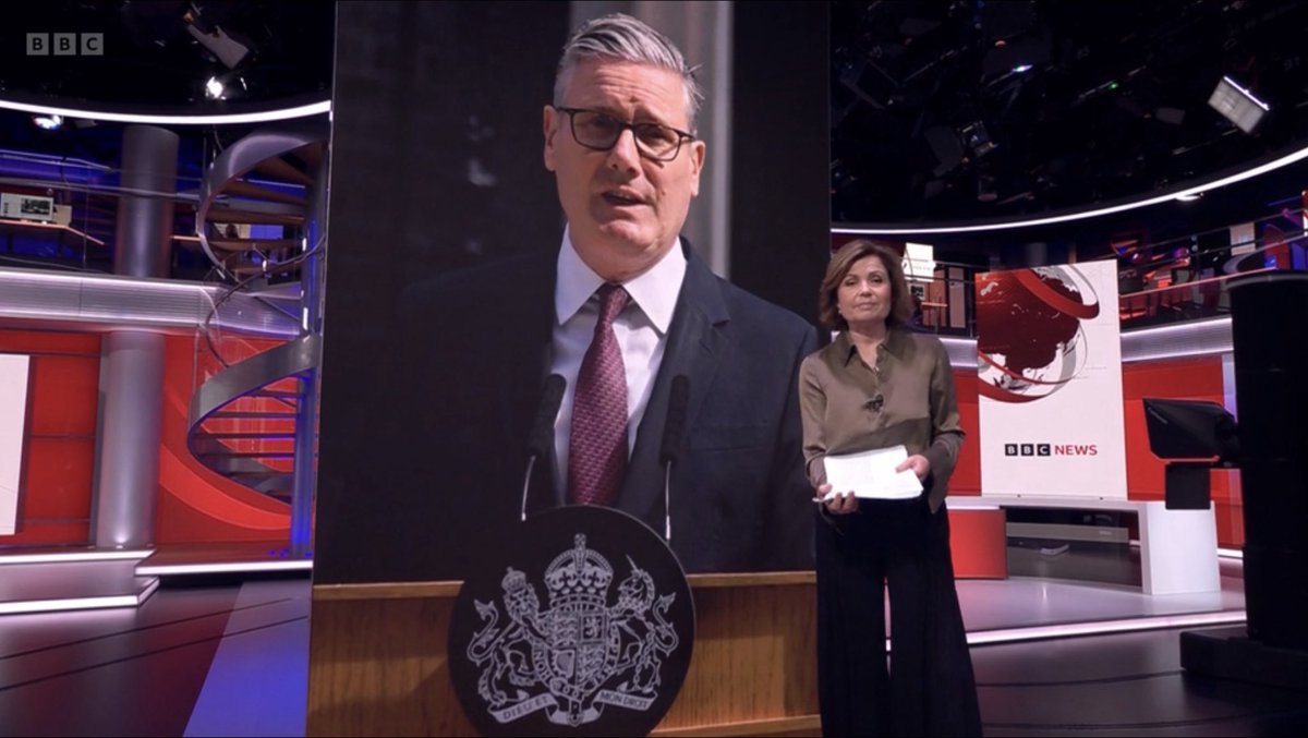 bbc6and10's tweet photo. Tonight’s BBC News at Ten is presented by Jane Hill (3 July 2026)
#BBC #KeirStarmer https://t.co/DfDDmJxhfd