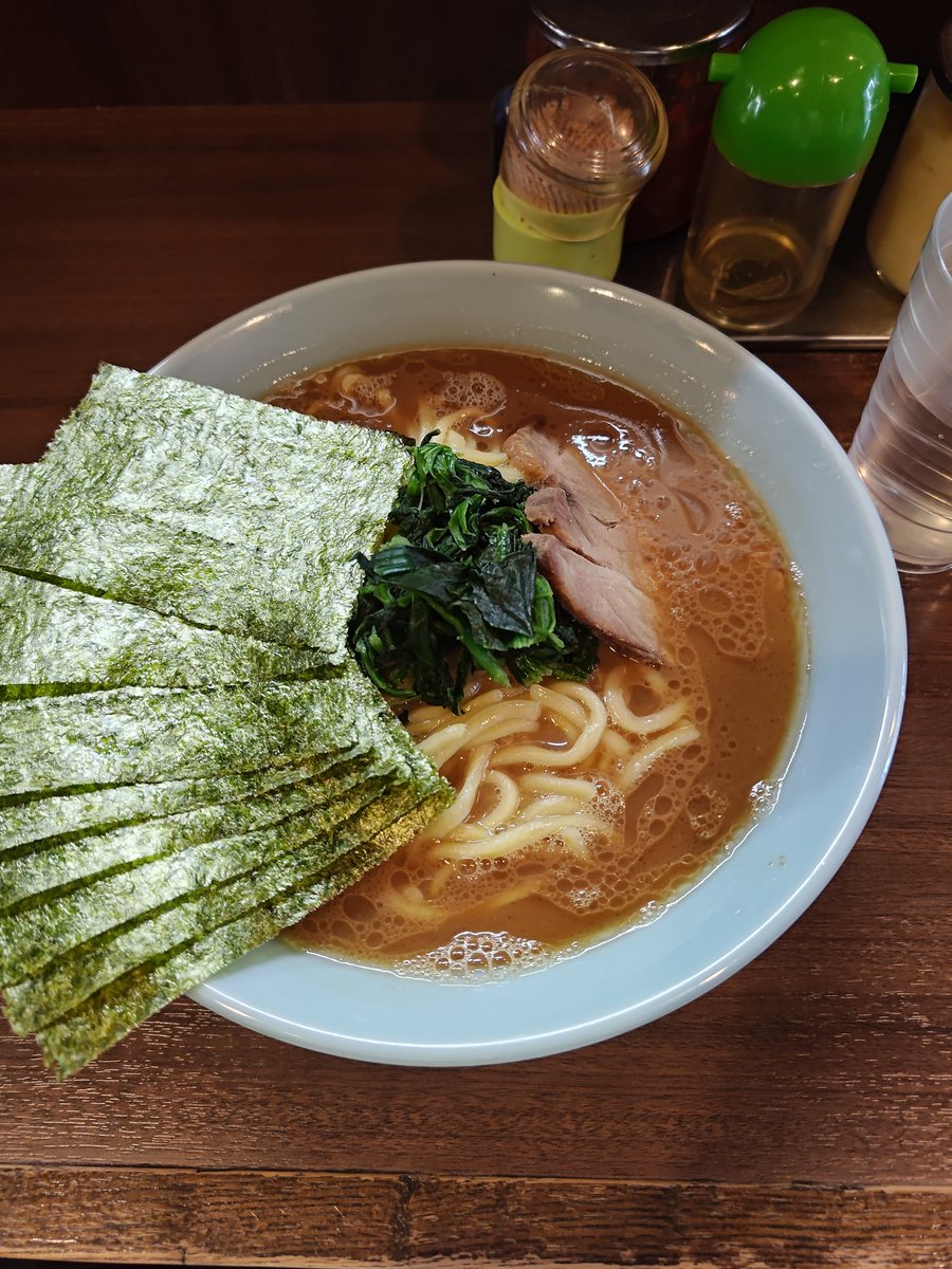 justrightbreast's tweet photo. 今日は身体が家系を欲した https://t.co/BhAPPt1s8o