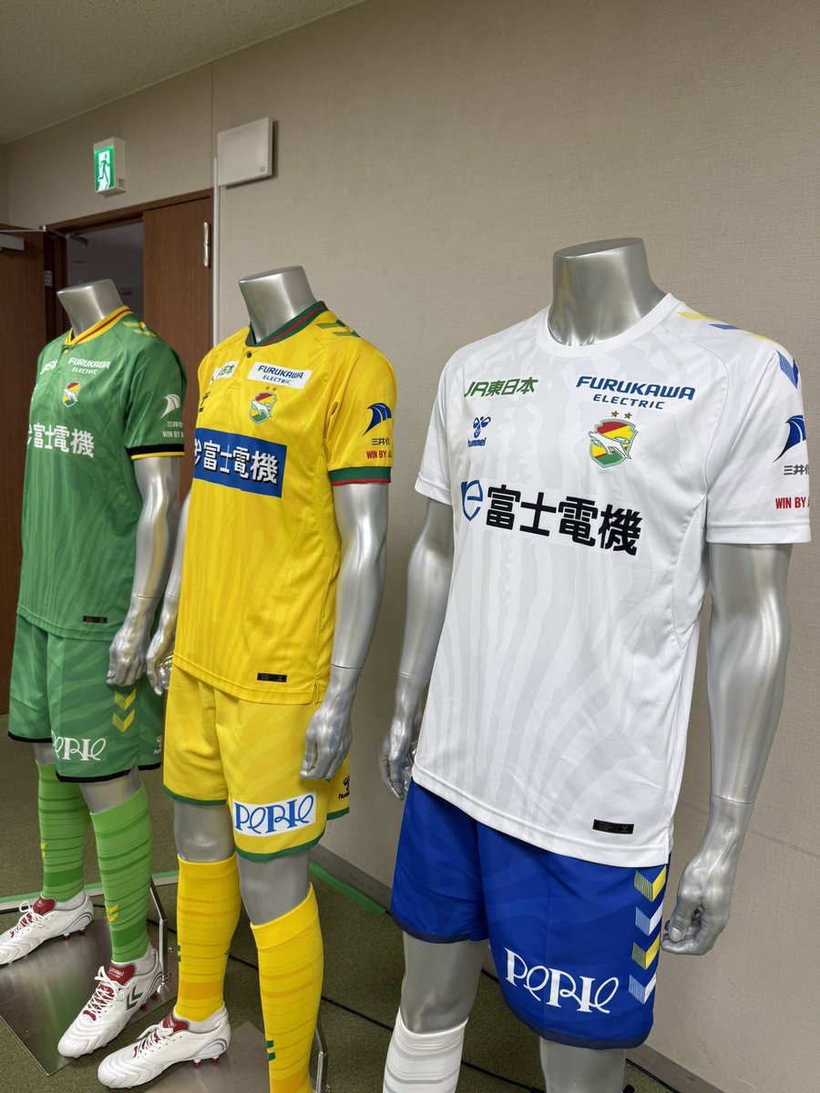 hochi_football's tweet photo. #千葉

 トップとレディースの新体制発表🖼️

#スポーツ報知 https://t.co/B0IxygQL9Q