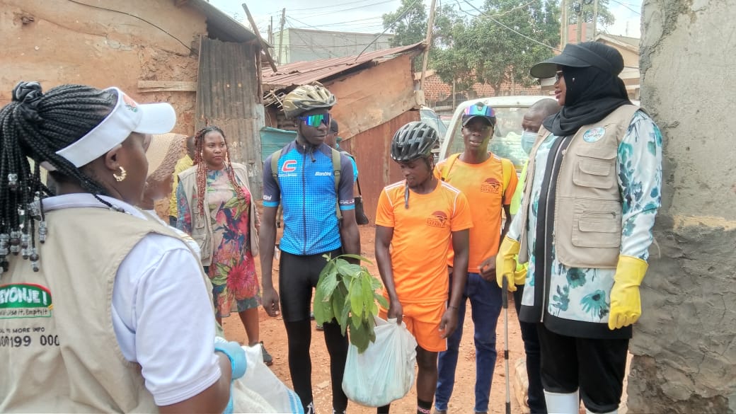 GacsBike's tweet photo. Honoured to join the ED of KCCA, Sharifah Buzeki, at today's KCCA–UNICEF #UReport community clean-up and tree-planting exercise in Kiwatule Central Zone. Proud that GACS is part of this meaningful initiative,  to build cleaner, greener, and healthier communities. #GACSEAC2026 https://t.co/FCpQn3xw1V