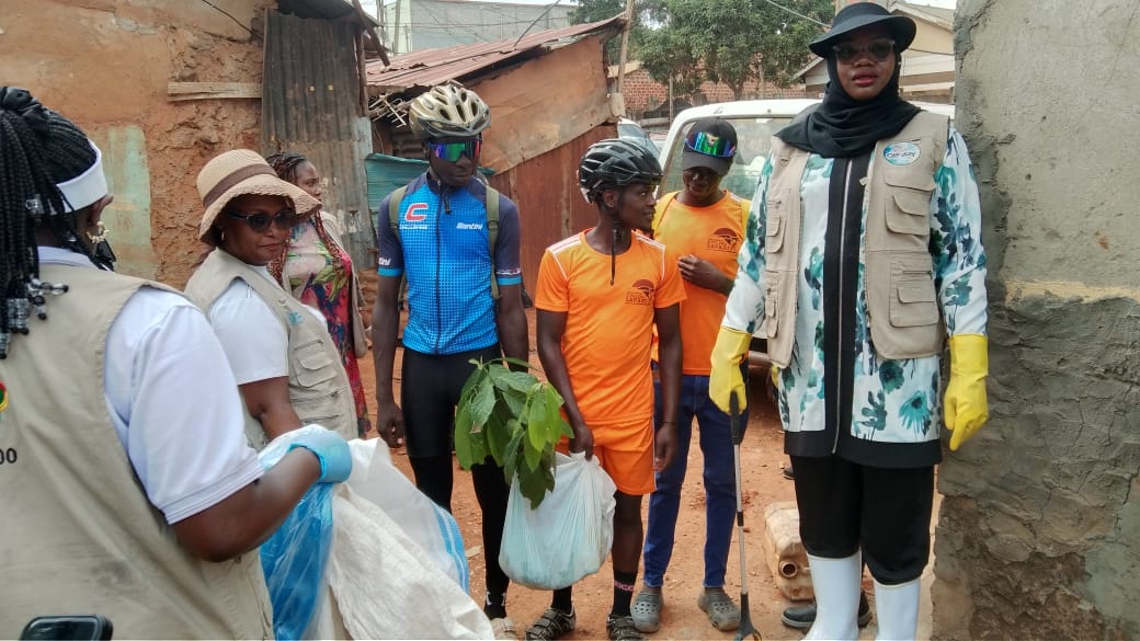 GacsBike's tweet photo. Honoured to join the ED of KCCA, Sharifah Buzeki, at today's KCCA–UNICEF #UReport community clean-up and tree-planting exercise in Kiwatule Central Zone. Proud that GACS is part of this meaningful initiative,  to build cleaner, greener, and healthier communities. #GACSEAC2026 https://t.co/FCpQn3xw1V