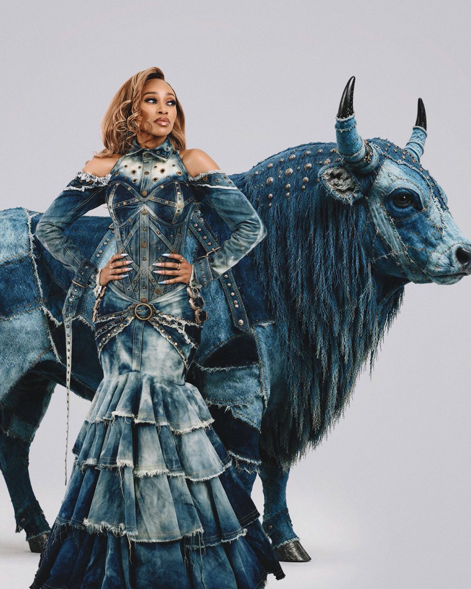 PopPulseSA's tweet photo. Thabsie for the Hollywood Bets Durban July. 

#HDJ2026 #HDJCountryAllure #DurbanJuly https://t.co/ROTRc9sbk0