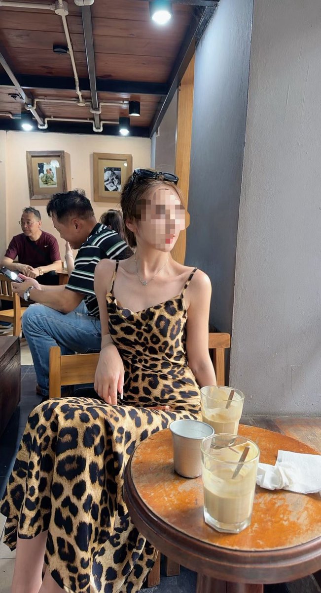 qingfeihuang33's tweet photo. 和老婆的下午茶时光☕️ 现在状态越来约好啦🫰主要是放得开…#杭州金华夫妻🎎 https://t.co/eJ1Ka4qmu4