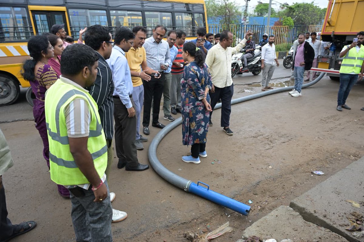 CMC_Offcl's tweet photo. Pilot Demonstration of Mechanized Road Sweeping Technologies

The Commissioner, Cyberabad Municipal Corporation, along with the Additional Commissioner (Sanitation), Zonal Commissioner, Kukatpally, Deputy Commissioner, Madhapur, inspected a live demonstration of advanced mechanized road sweeping equipment at Parvath Nagar.

The demonstration showcased:

Self-Propelled Sweeping Machine – For efficient sweeping of internal roads and by-lanes.

Truck-Mounted Vacuum Cum Sweeping Machine – For mechanized sweeping and vacuum collection of dust and waste on major roads.

Waste Collection Vehicle – For lifting and transportation of the collected waste.

As part of the pilot initiative, mechanized sweeping operations are being carried out at two selected locations to assess the performance and effectiveness of the equipment under field conditions.

The pilot will help evaluate the suitability of these technologies for enhancing road cleanliness and strengthening sanitation services across Cyberabad.

#SwachhCyberabad #MechanizedCleaning #Sanitation #TeamCMC #Cyberabad

@jayesh_ranjan @TelanganaCS @TelanganaCMO @IPRTelangana @MC_Cyberabad @HiHyderabad @ZC_SLP @ZC_Kukatpally1 @zcquthbullapur @GummallaSrijana