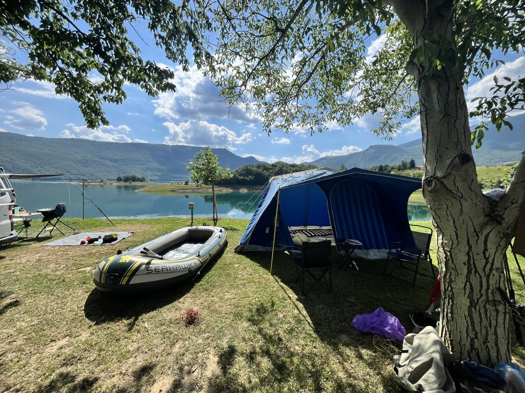 gitar444's tweet photo. #ramsko #camping #bosnia https://t.co/qfx0ZsA9hX
