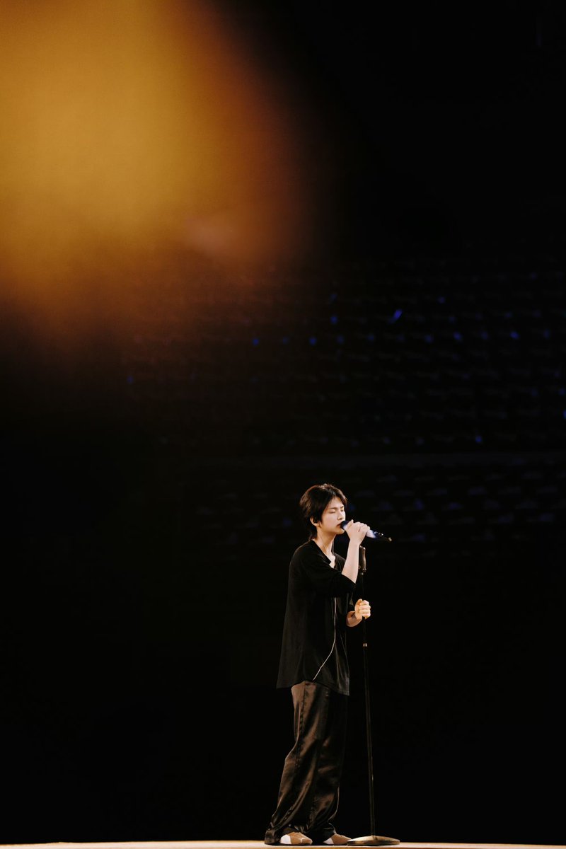 mylandspace0077's tweet photo. คอนเสิร์ตคืนนี้ขอให้ราบรื่น ประสบความสำเร็จค่ะ 

น้องหนานผอมลงอีกแล้ว จบงานคืนนี้กินอาหารเยอะๆนะค้าบบ https://t.co/fAgYMptJDH
