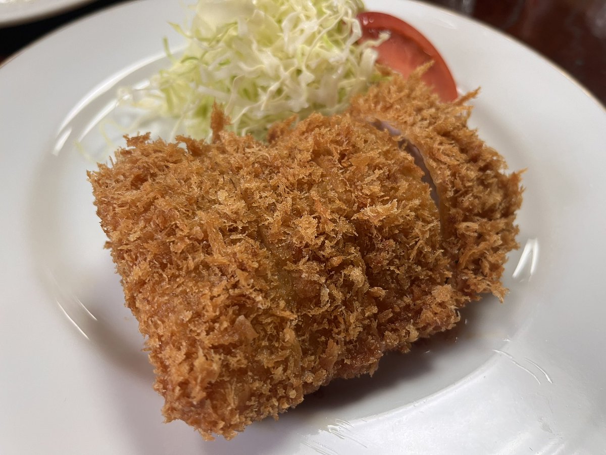 Apoptosis_is's tweet photo. 死ぬほど美味しいヒレカツご飯食べて死んだ https://t.co/4mpADCmoKZ