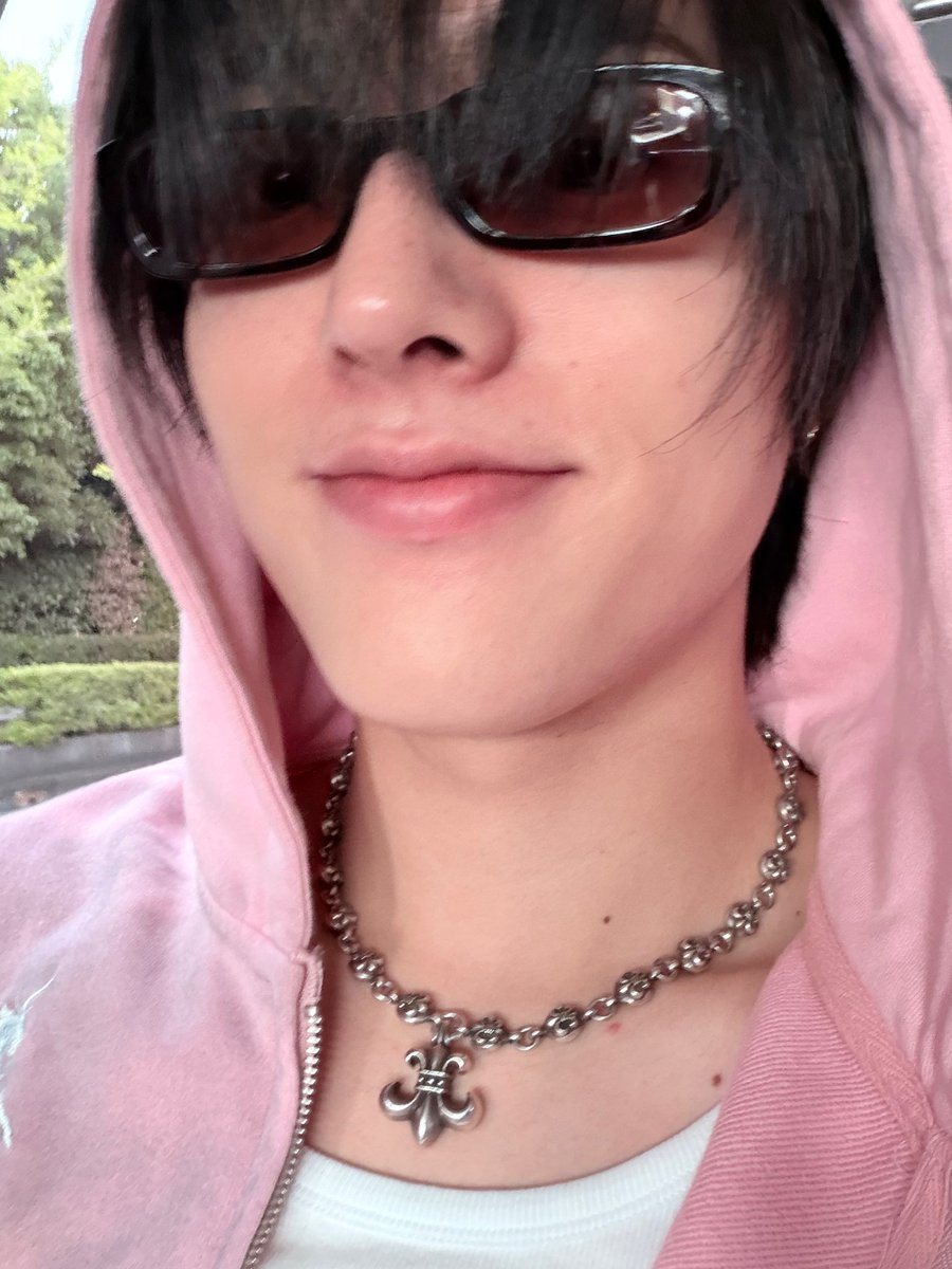 harujukyu's tweet photo. boy in pink aaaaa 💗💗💗💗💗 https://t.co/BlEIL5OokN