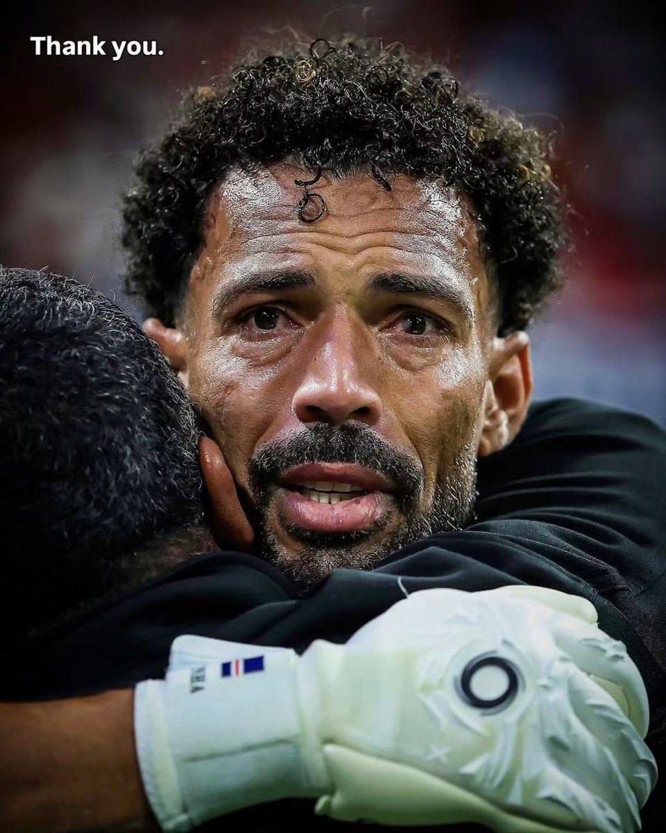 ola_hesman's tweet photo. Kudos to all Cape Verde players…!!!🤝🫵🇨🇻 
What a great performance, Vozinha you’re greatest keeper in Cape Verde history…..!!! ✨🧏‍♂️🎉🤩 @MeganAnnRebekah https://t.co/O8wZj0lXoV