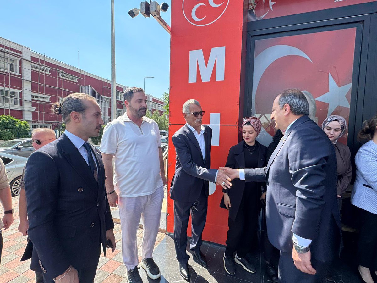 musakucuk2934's tweet photo. 📍Diyarbakır

MHP Gümüşhane İl Başkanımız Mete Kaya ile birlikte, MHP Diyarbakır İl Başkanımız Miktat Arslan’ı, kıymetli teşkilat mensuplarımızı ve ülküdaşlarımızı ziyaret ettik.

Misafirperverlikleri ve samimi ev sahiplikleri dolayısıyla Sayın İl Başkanımıza, teşkilat üyelerimize ve tüm ülküdaşlarımıza teşekkür ediyor; çalışmalarında başarılar diliyorum.