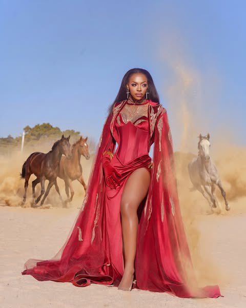 nozipho_mashaba's tweet photo. ‼️The Update‼️

Looks at the 2026 Hollywoodbets Durban July

Khosi Twala

#HDJ2026 #HDJCountryAllure #HollywoodbetsxNoziphoMashaba https://t.co/8n5J5f0faA