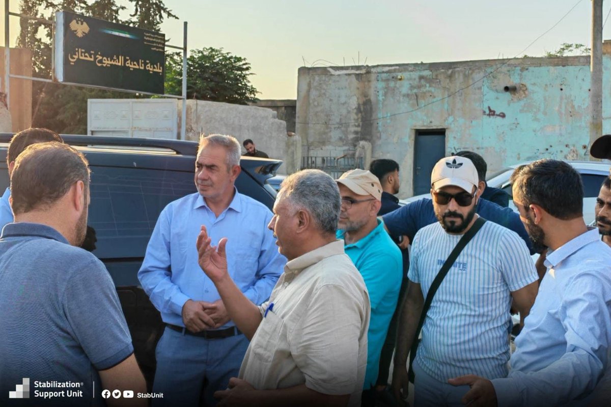 monzersallal's tweet photo. We visited Al-Shuyoukh subdistrict with the Kobani Area Administration to review progress on the newly launched street lighting project and discuss preparations for the upcoming services project.

Both projects are implemented by (SSU) &amp; funded by Rashad Program &amp; Furat Program. https://t.co/wTEndFYLjR