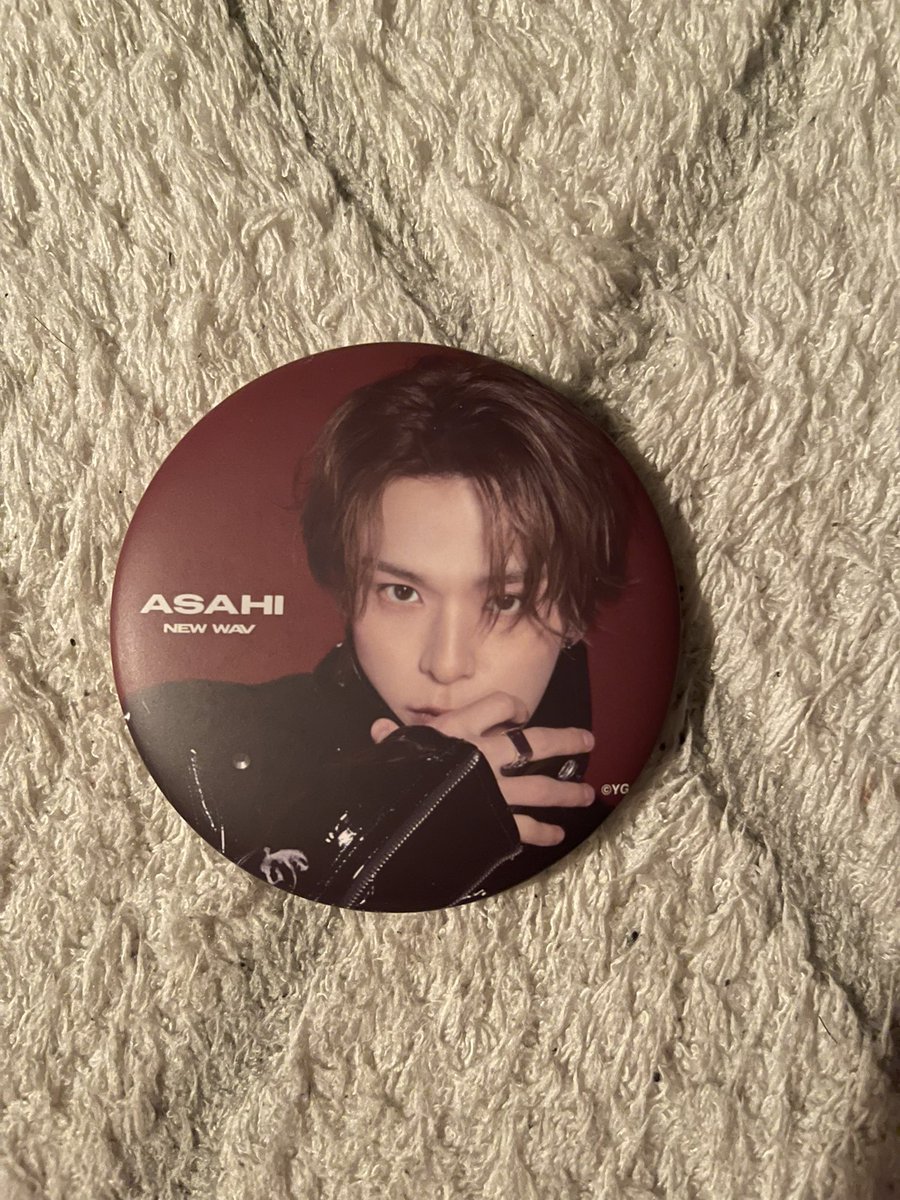 jj218_'s tweet photo. treasure トレジャー 缶バッジ交換

【譲】 アサヒ

【求】 ジョンファン(同種）
　　　　
※郵送可能📮 https://t.co/LmnABNaVUK